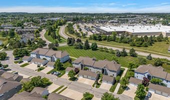 1734 Weatherstone Dr, Ann Arbor, MI 48108