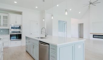 1730 Cherrie St, Bentonville, AR 72713