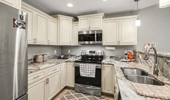 105 Oak Ridge Dr, Archdale, NC 27263