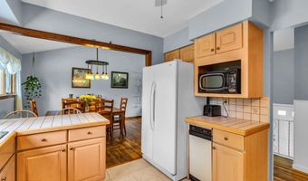 26 Allen Dr, Allentown, NJ 08501
