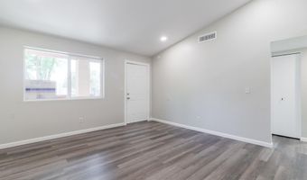 875 S NEBRASKA St 37, Chandler, AZ 85225
