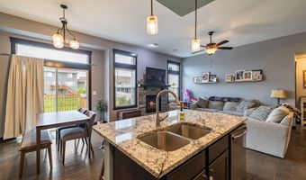 1304 S 10th St, Adel, IA 50003