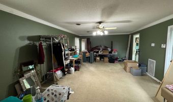 240 Whittle Cir, Ashburn, GA 31714