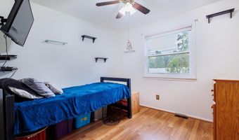 2207 5TH St, Atco, NJ 08004