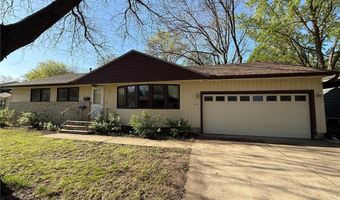 314 Burr Oak Dr, Albert Lea, MN 56007