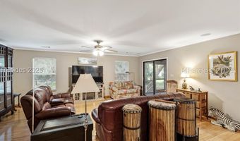 3 Hilda Ave, Beaufort, SC 29907