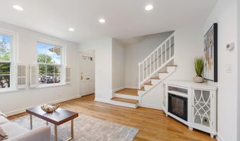 4608 36TH St S, Arlington, VA 22206