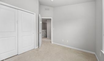 2794 Ashcombe Dr, Ann Arbor, MI 48105