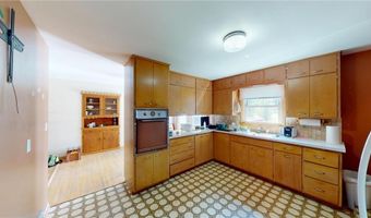 417 Euclid St, Alden, MN 56009