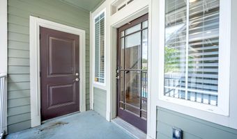 922 Porter Ave 216, Ocean Springs, MS 39564