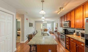 28 Palmetto Ln, Laconia, NH 03246
