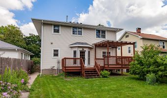 618 9th St, Ames, IA 50010