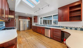 750 Park St, Ashland, OR 97520