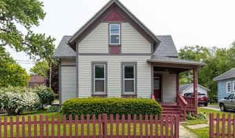 912 N RICHMOND St, Appleton, WI 54911