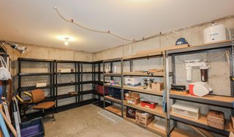 4 Bow Center Rd F2, Bow, NH 03304