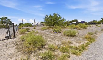318 Hall Rd, Arrey, NM 87930