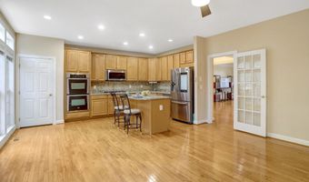 4694 HELEN WINTER Ter, Alexandria, VA 22312