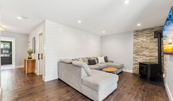 401 Fern Rd, Villas, NJ 08251