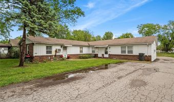 62 Pine Trl, Fairview Heights, IL 62208