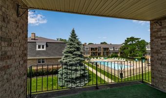 1419 N Forest Rd 7, Amherst, NY 14221