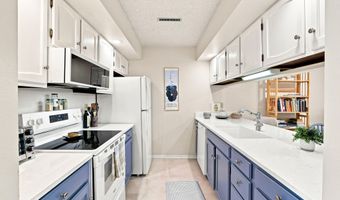 412 Faulkner Ct, Ames, IA 50014