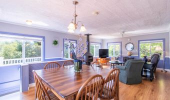 1661 1662 Pageant Park Rd, Barton, VT 05822