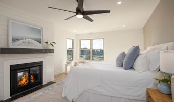 74 Quarry Dock Rd 74, Branford, CT 06405