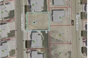 1061 River Heights Dr, Mills, WY 82604