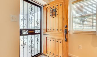441 21ST St NE B, Washington, DC 20002
