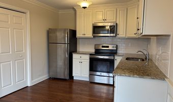 67 W Main St 421, Clinton, CT 06413