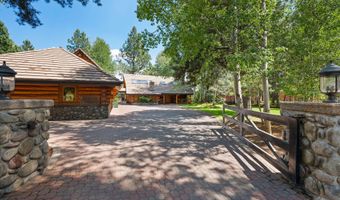 56648 Lunar Dr, Bend, OR 97707