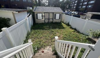 216 N South Carolina Ave, Atlantic City, NJ 08401