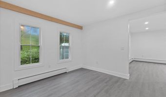 23 Bassett St, Barre, VT 05641