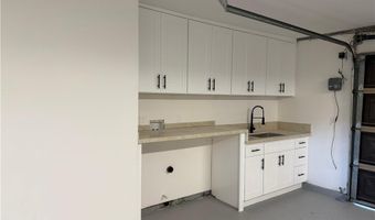 5365 Lewis Rd, Agoura Hills, CA 91301