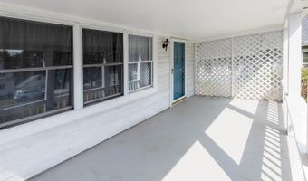 24 Warwick St, Bangor, ME 04401