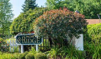 25 Padanaram Rd 72, Danbury, CT 06811