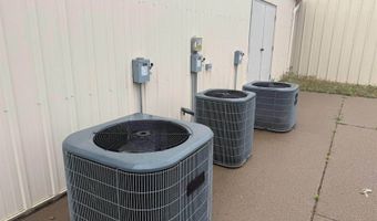 110 Reed St, Akron, IA 51001