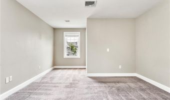 239 Mauran Ave, East Providence, RI 02914