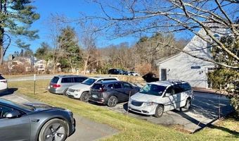 296 Country Club Rd, Avon, CT 06001