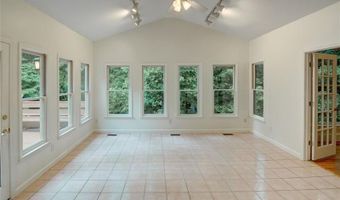 5404 Chaversham Ln, Peachtree Corners, GA 30092
