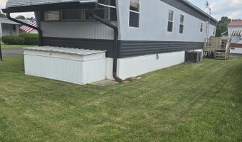 702 Maplewood Dr, Altoona, PA 16601
