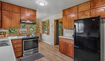 416 N 11th Street Pl, Adel, IA 50003