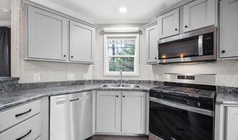 178 Back Searsport Rd, Belfast, ME 04915