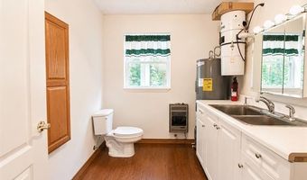 3260 Howard Rd, Beggs, OK 74421