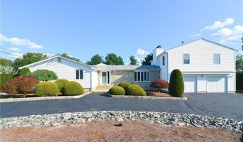 206 Shun Pike, Johnston, RI 02919