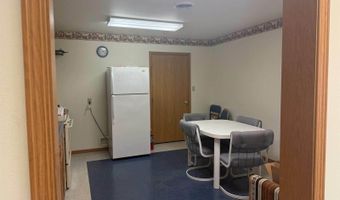 110 Reed St, Akron, IA 51001