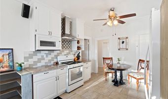 916 N Gage Ave, Los Angeles, CA 90063