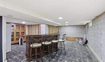 709 E GOODALL St, Appleton, WI 54915