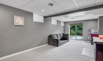 3289 Five Oaks Dr, Arnold, MO 63010
