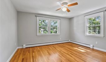 88 Grand View Rd, East Greenwich, RI 02818